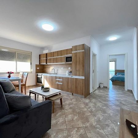 Divine 642 Lägenhet Durrës Exteriör bild