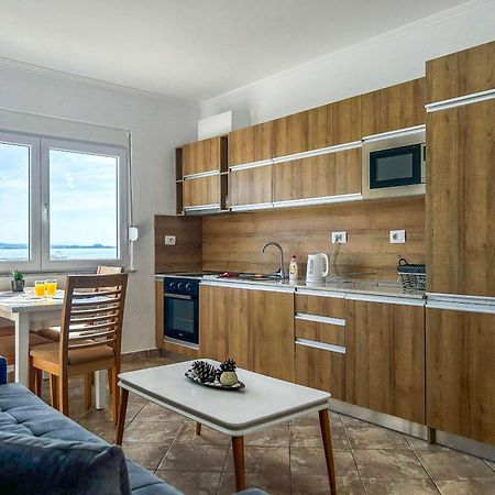 Divine 642 Lägenhet Durrës Exteriör bild
